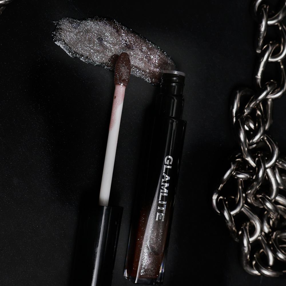 Glamlite Scream - Ghost Faceâ„¢ x Glamlite Nude Lip kit - Bruin